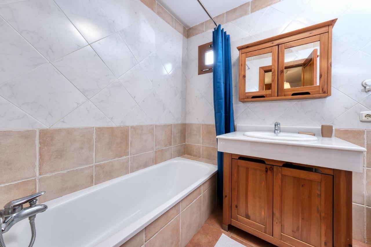 Вилла Casa Elin-Shared Pool, Fast Wifi Коста-Тегисе Экстерьер фото