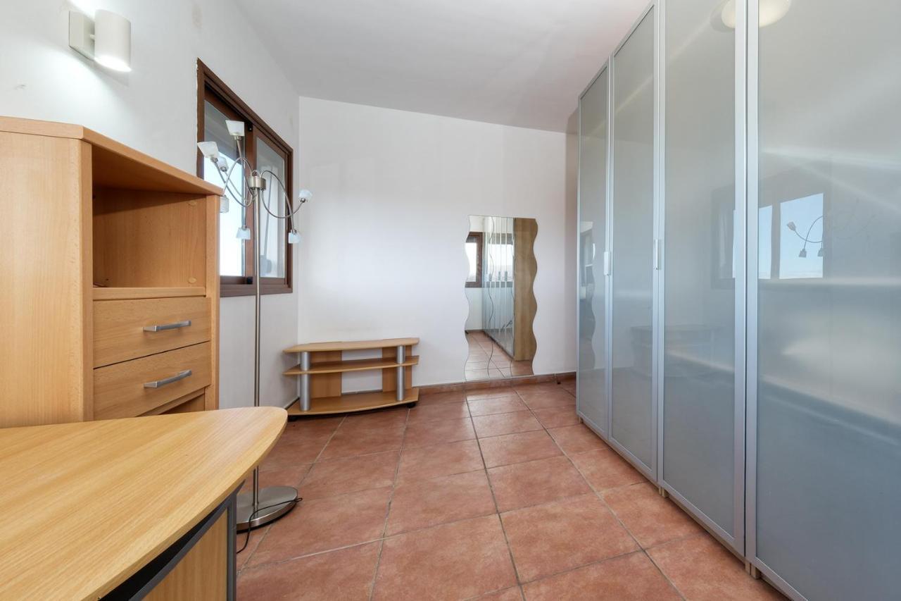 Вилла Casa Elin-Shared Pool, Fast Wifi Коста-Тегисе Экстерьер фото
